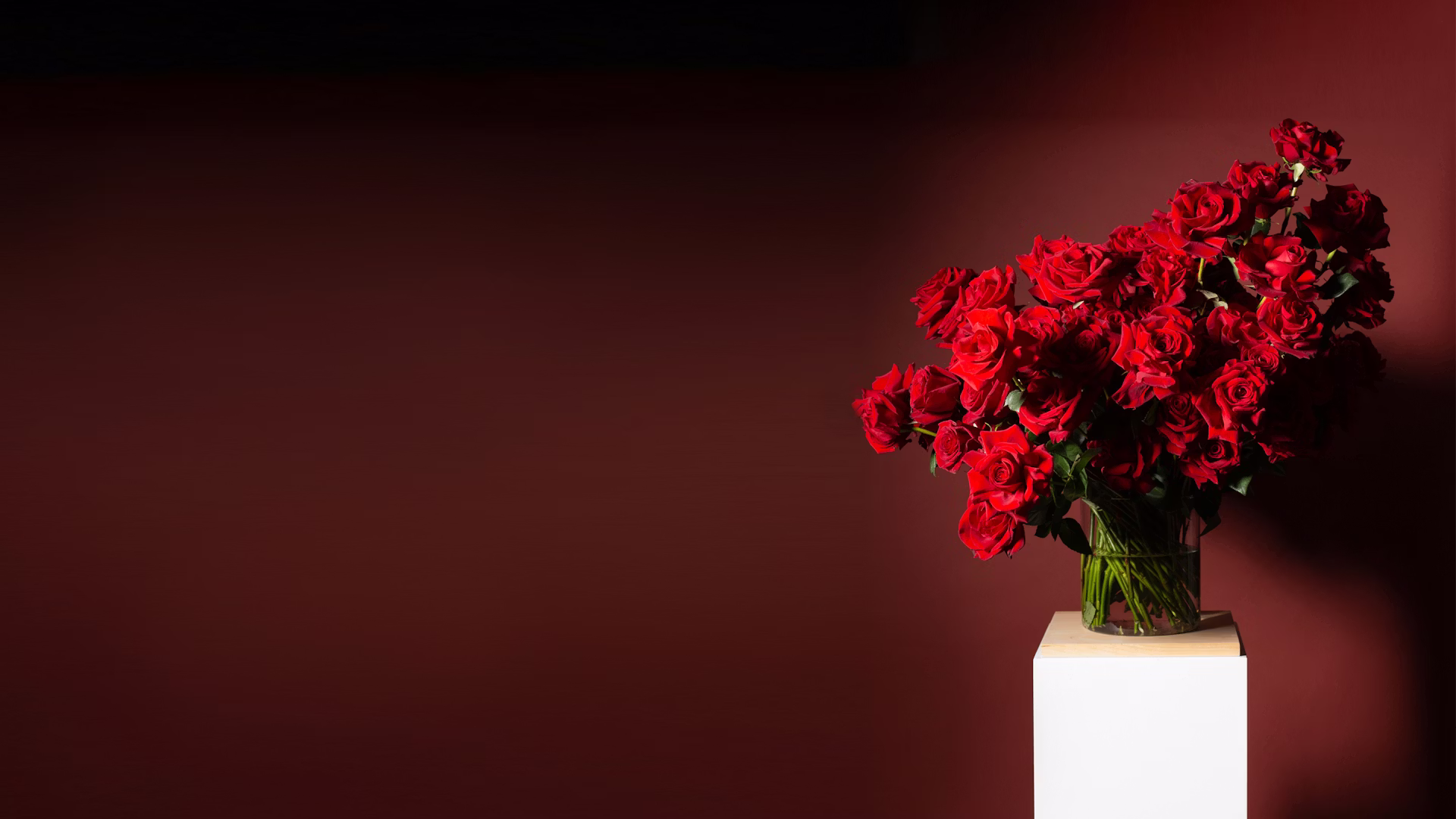 Floom, London's online marketplace for independent florists.